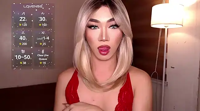 Snapshot of Local_Hoelyx chatting on 1, 2, 2025 Local Hoelyx online show from 1, 2, 2025