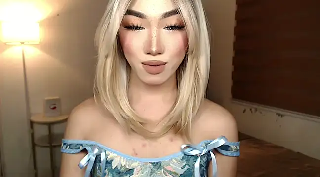 Snapshot of Local_Hoelyx chatting on 15, 3, 2025 Local Hoelyx online show from 15, 3, 2025