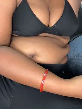 Snapshot of falooda288 chatting on 7, 11, 2025 falooda288 online show from 7, 11, 2025