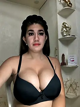 Snapshot of SexyFatHugeCock chatting on 4, 4, 2026 SexyFatHugeCock online show from 4, 4, 2026