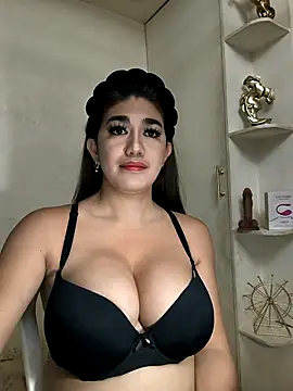 Snapshot of SexyFatHugeCock chatting on 15, 4, 2026 SexyFatHugeCock online show from 15, 4, 2026