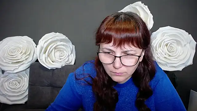 Snapshot of AliceInksSweetty chatting on 12, 10, 2025 AliceInksSweetty online show from 12, 10, 2025