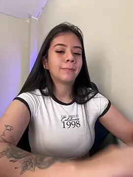 Snapshot of Alhanna_ chatting on 13, 3, 2025 Alhanna online show from 13, 3, 2025