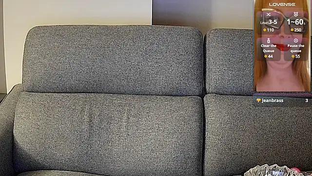 TittyLandQuebec online show from 10, 1, 2025