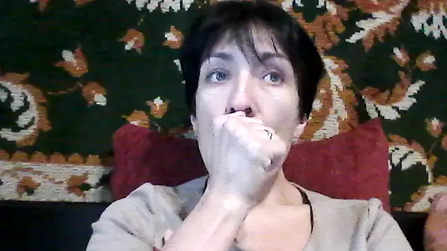 SunnyAmorre online show from 7, 10, 2025