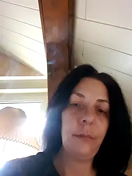 Snapshot of LaraLoviaAndFriends chatting on 21, 2, 2025 LaraLoviaAndFriends online show from 21, 2, 2025