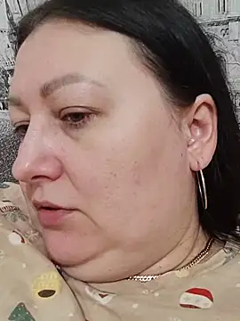 Rini333 online show from 28, 2, 2025