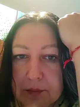 Snapshot of Rini333 chatting on 9, 5, 2026 Rini333 online show from 9, 5, 2026