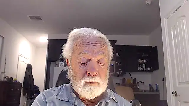 Snapshot of rockpoint69 chatting on 4, 1, 2025 rockpoint69 online show from 4, 1, 2025