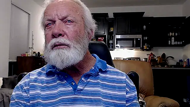 Snapshot of rockpoint69 chatting on 13, 2, 2025 rockpoint69 online show from 13, 2, 2025