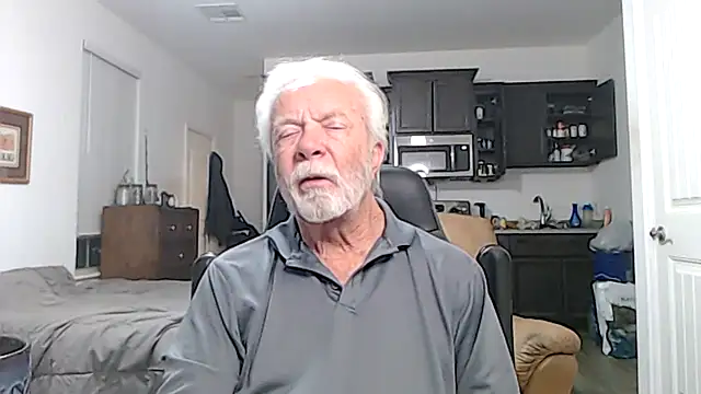 Snapshot of rockpoint69 chatting on 14, 11, 2025 rockpoint69 online show from 14, 11, 2025