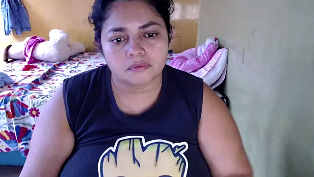 Snapshot of yulieth_bbw chatting on 21, 10, 2025 yulieth bbw online show from 21, 10, 2025