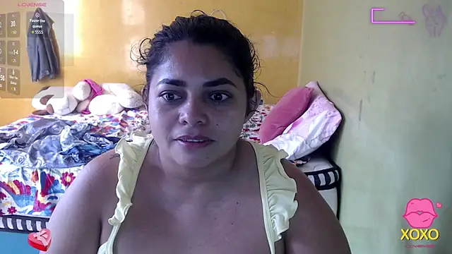 Snapshot of yulieth_bbw chatting on 1, 11, 2025 yulieth bbw online show from 1, 11, 2025
