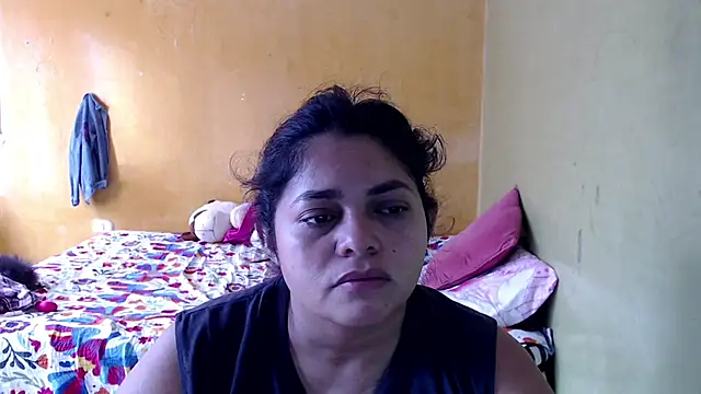 Snapshot of yulieth_bbw chatting on 16, 11, 2025 yulieth bbw online show from 16, 11, 2025