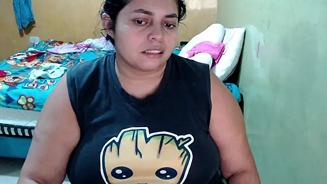 Snapshot of yulieth_bbw chatting on 3, 12, 2025 yulieth bbw online show from 3, 12, 2025