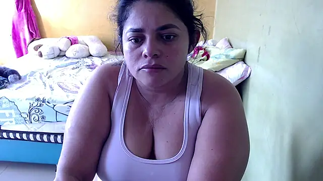 yulieth bbw online show from 9, 1, 2026