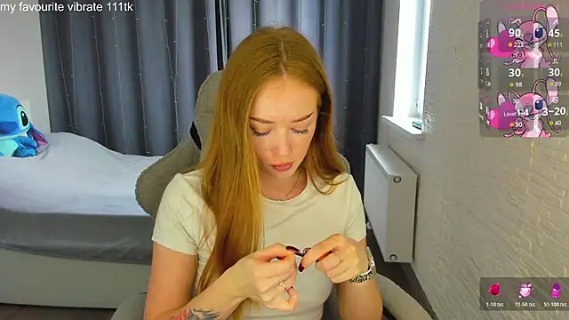Hot Mia  online show from 3, 6, 2026