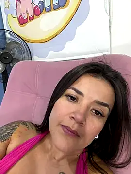 lau ass goddess online show from 8, 1, 2026