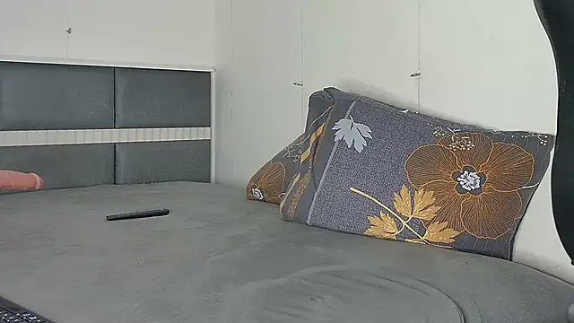 miatemptress69 online show from 16, 1, 2025