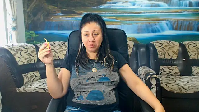 MoistMady online show from 23, 10, 2025