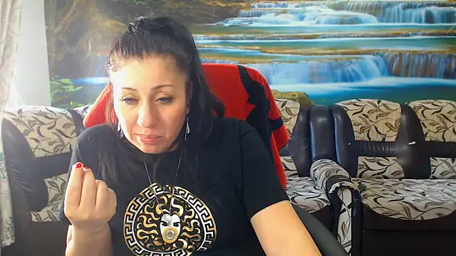 MoistMady online show from 25, 2, 2026