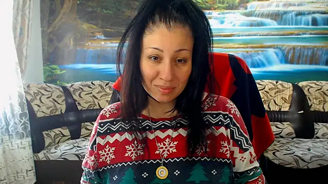 Snapshot of MoistMady chatting on 6, 4, 2026 MoistMady online show from 6, 4, 2026