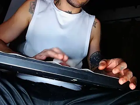 Christian Stiven1 online show from 5, 2, 2025