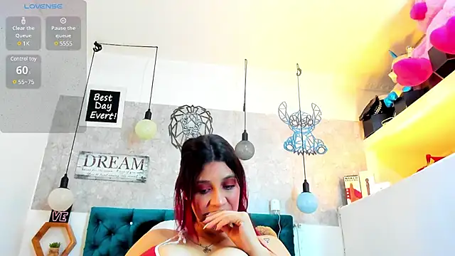 Rebeca xs online show from 18, 3, 2025