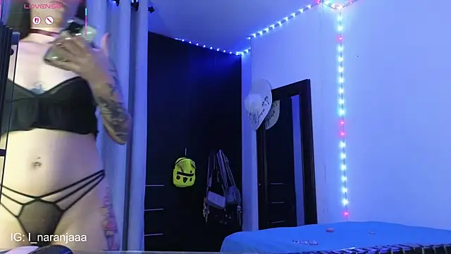 Snapshot of nara_lyn1 chatting on 6, 11, 2025 nara lyn1 online show from 6, 11, 2025