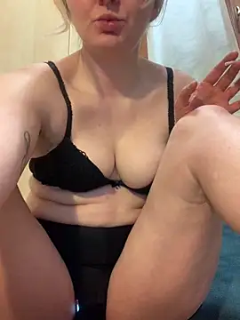 Snapshot of vanda26hot chatting on 23, 4, 2026 vanda26hot online show from 23, 4, 2026