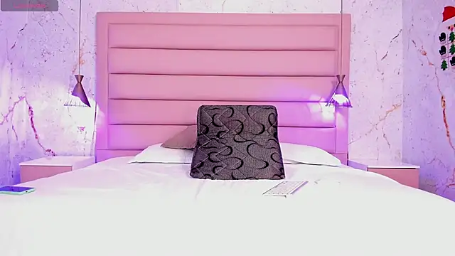 Scarleett 22 online show from 21, 1, 2025