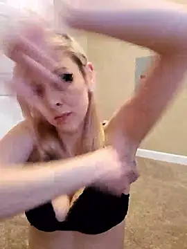 Snapshot of AmethystFoxx chatting on 12, 1, 2026 AmethystFoxx online show from 12, 1, 2026