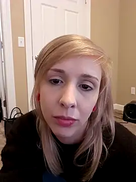 Snapshot of AmethystFoxx chatting on 19, 2, 2026 AmethystFoxx online show from 19, 2, 2026