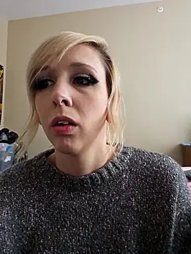 Snapshot of AmethystFoxx chatting on 6, 5, 2026 AmethystFoxx online show from 6, 5, 2026