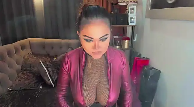 Snapshot of AsianHotieTS chatting on 6, 2, 2025 AsianHotieTS online show from 6, 2, 2025