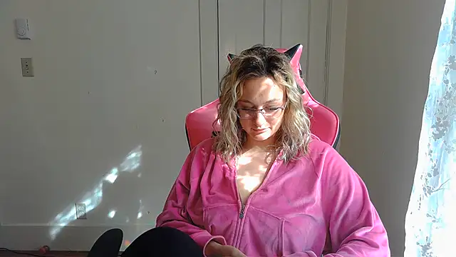 ashleyblaydex online show from 25, 5, 2026
