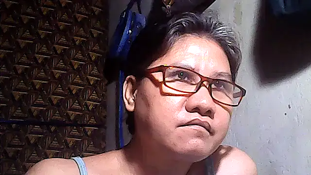 Snapshot of sweetsosie18 chatting on 20, 4, 2026 sweetsosie18 online show from 20, 4, 2026