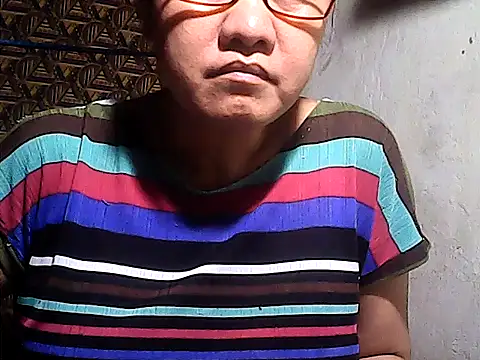 Snapshot of sweetsosie18 chatting on 21, 5, 2026 sweetsosie18 online show from 21, 5, 2026