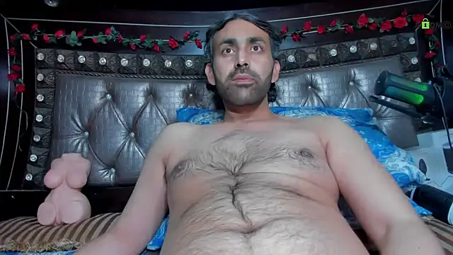 Snapshot of CrisJordan_Hot chatting on 19, 12, 2025 CrisJordan Hot online show from 19, 12, 2025