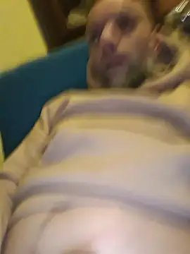 Snapshot of Ladyshaker82 chatting on 30, 11, 2025 Ladyshaker82 online show from 30, 11, 2025