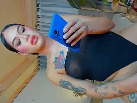 Snapshot of MistressSatisfactionOnTop chatting on 26, 10, 2025 MistressSatisfactionOnTop online show from 26, 10, 2025