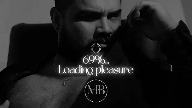 Snapshot of MichaelBear_ chatting on 17, 11, 2025 MichaelBear online show from 17, 11, 2025