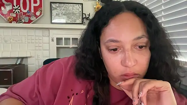 Snapshot of dreamyriri chatting on 18, 2, 2026 dreamyriri online show from 18, 2, 2026