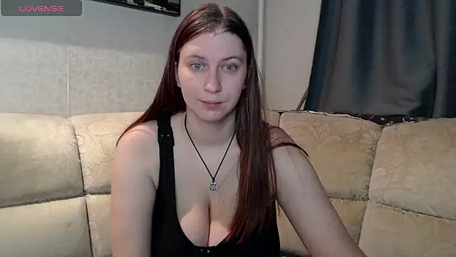 LiyaSilve online show from 15, 10, 2025