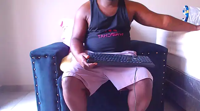 Snapshot of zuluboyxx chatting on 13, 12, 2024 zuluboyxx online show from 13, 12, 2024