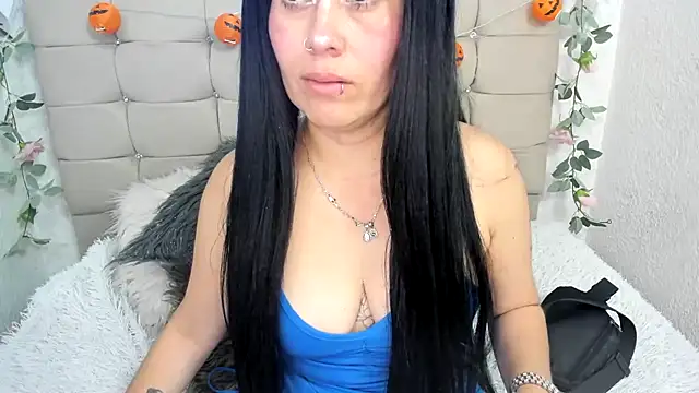 Snapshot of Tania_mature chatting on 30, 10, 2025 Tania mature online show from 30, 10, 2025