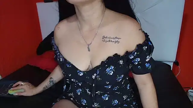 Snapshot of Tania_mature chatting on 7, 11, 2025 Tania mature online show from 7, 11, 2025