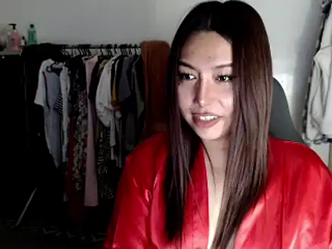 urqueendominant online show from 8, 3, 2025