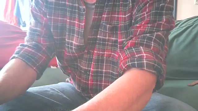 Snapshot of GorgeousMarketer chatting on 21, 9, 2025 GorgeousMarketer online show from 21, 9, 2025