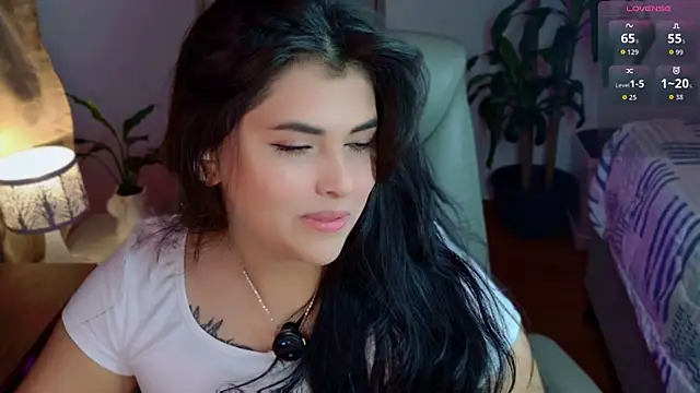 Snapshot of Alyaa_s chatting on 19, 7, 2026 Alyaa s online show from 19, 7, 2026